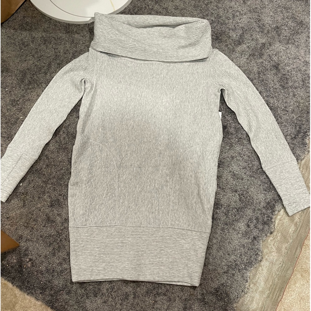 NWT Lululemon Along the Way Dress- Heather gray